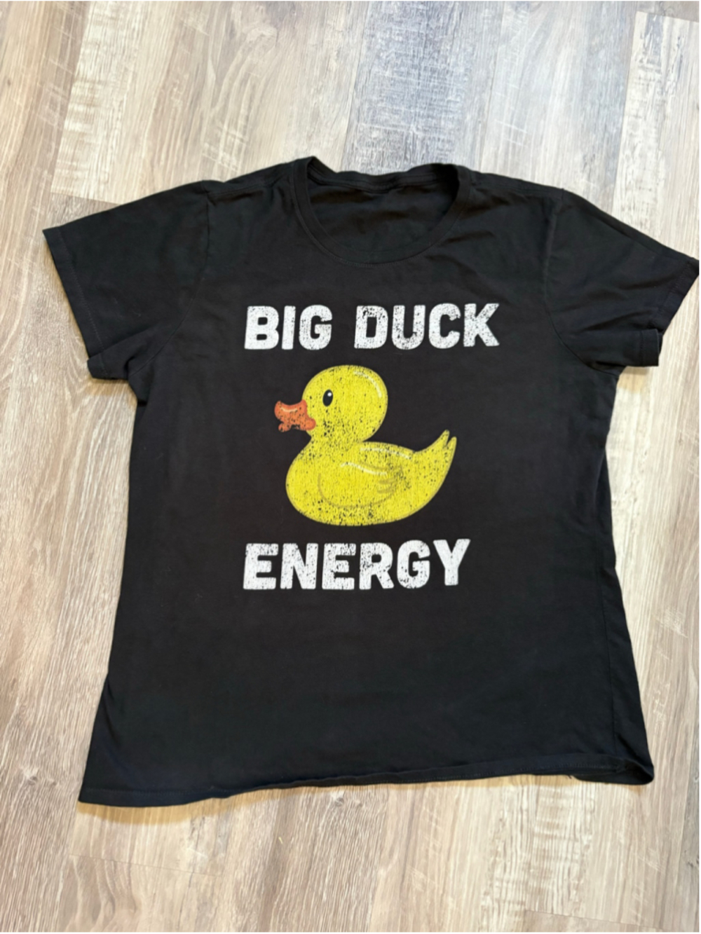 Big Duck Energy Graphic T Shirt Funny Rubber Ducky Novelty Tee Size L / XL?